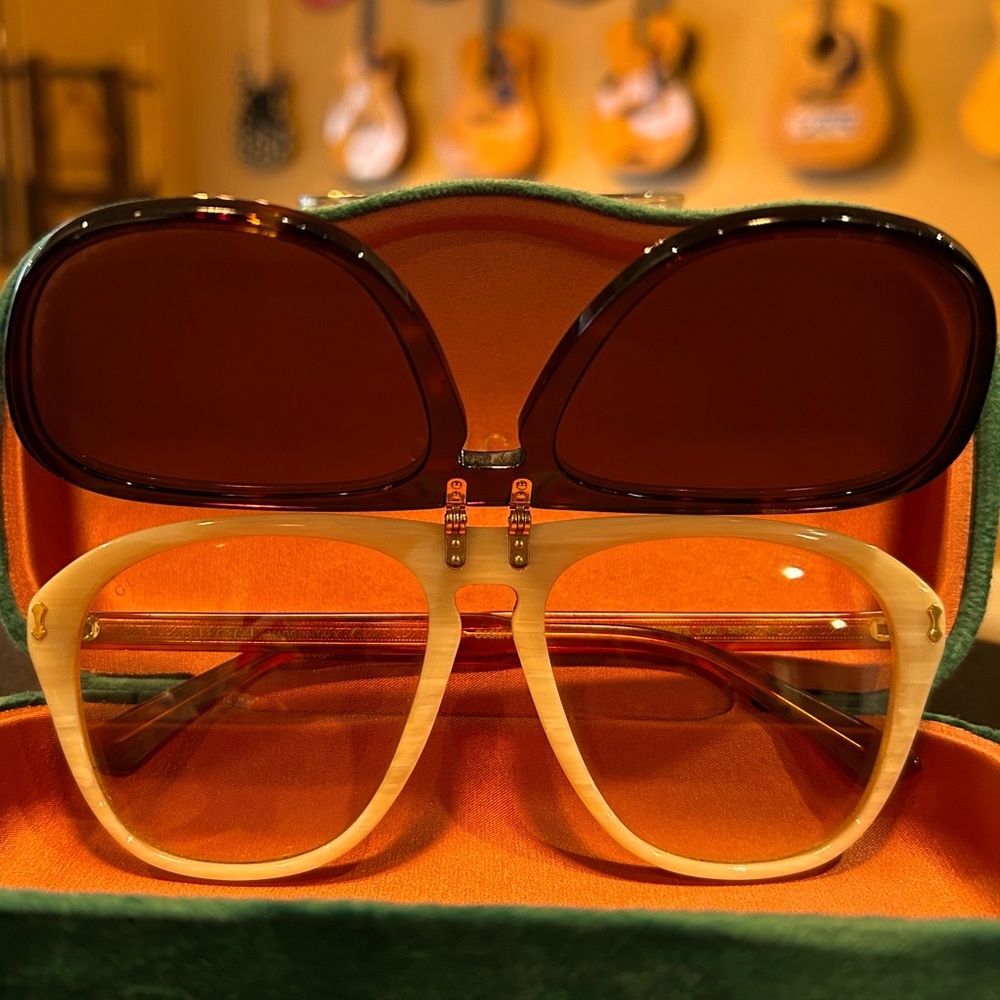 GUCCI AUTHENTIC 0087 Horn Havana Blue Flip Retro Aviator Sunglasses GG0087 004
